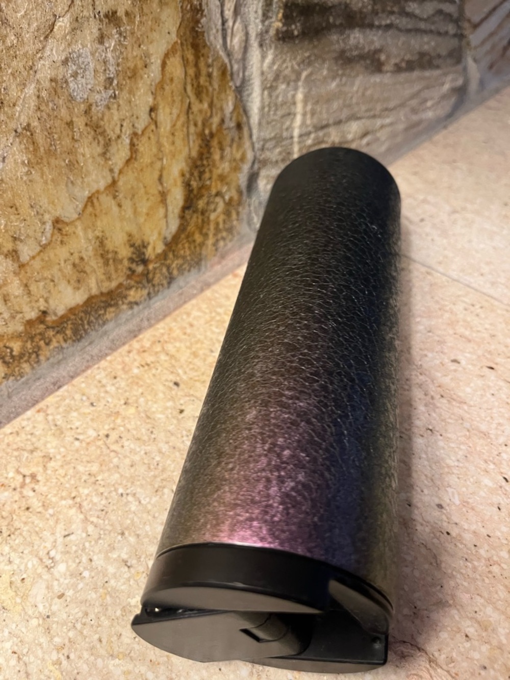 Iridescent Metallic Slim Lighter - Multicolor Finish - Picture 7 of 14